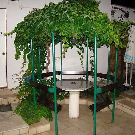 Nec Apartment *