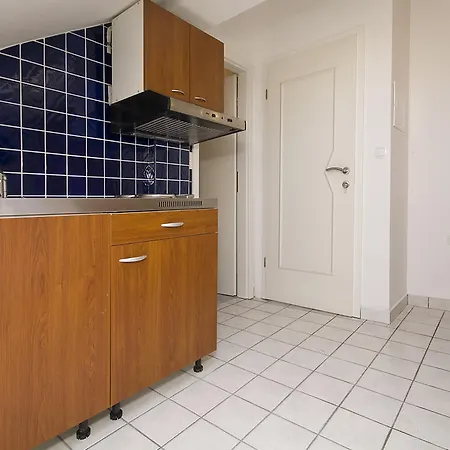 Apartment Nec